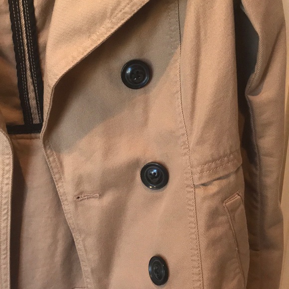 H&M Beige Jacket - Picture 2 of 5